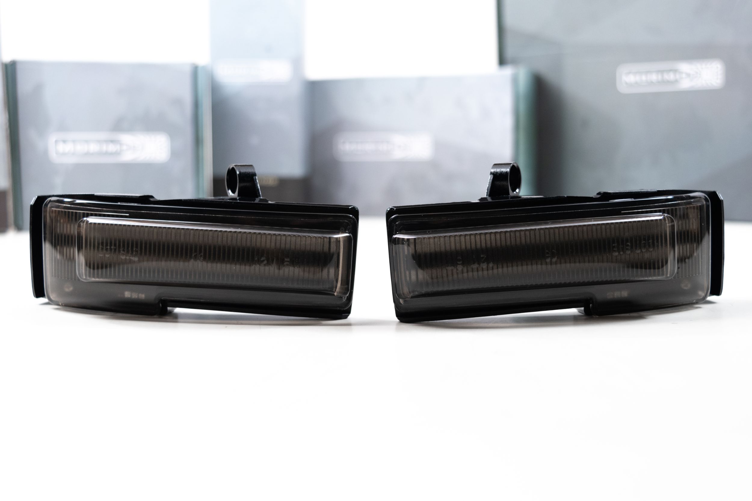 光明石 Ford F150 (15-20) XB LED Side Mirror Lights | Morimoto LF7921D